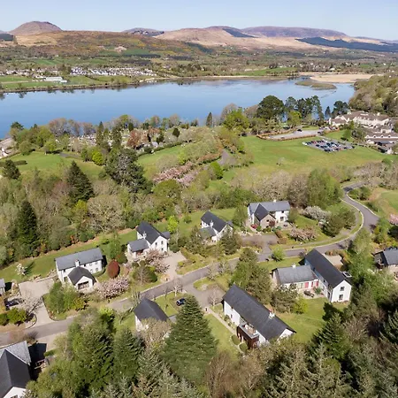 Large Sleeping 10. Free Use Of Pool