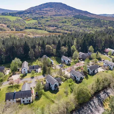 Large Sleeping 10. Free Use Of Pool Tatil Evi