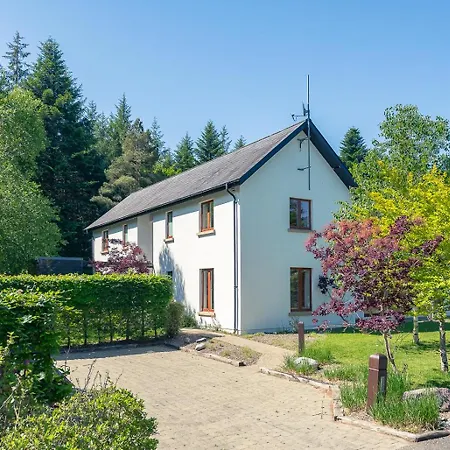 Hébergement de vacances 9 Mountain View At Sheen Falls Country Club *